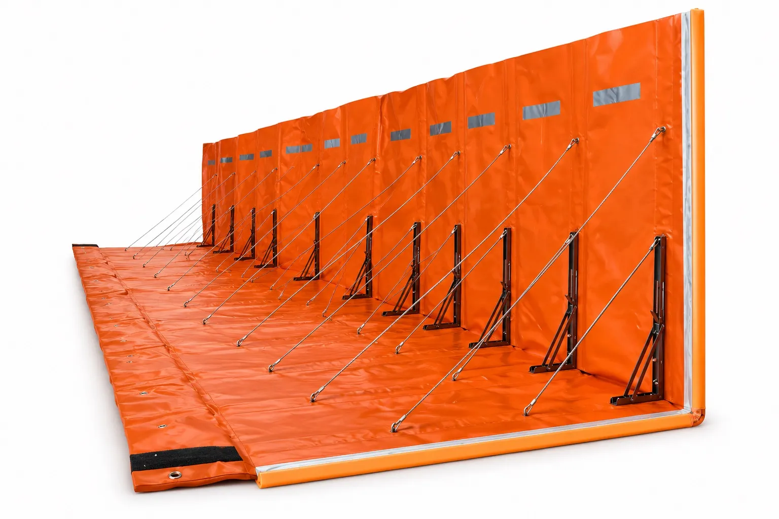 Flood protection - foldable barrier