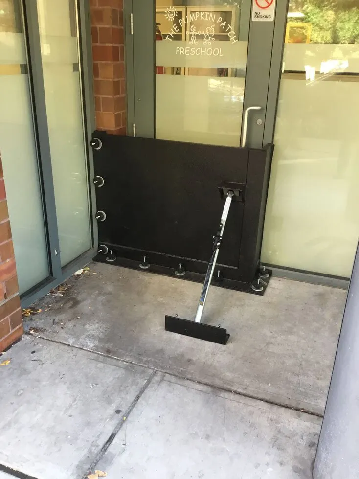 Flood protection - glass
