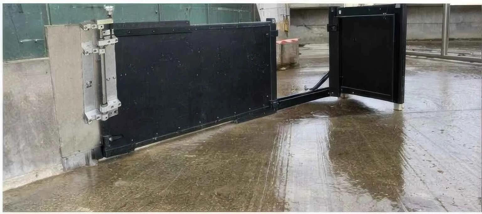 Swing-Hinged Flood Gates details